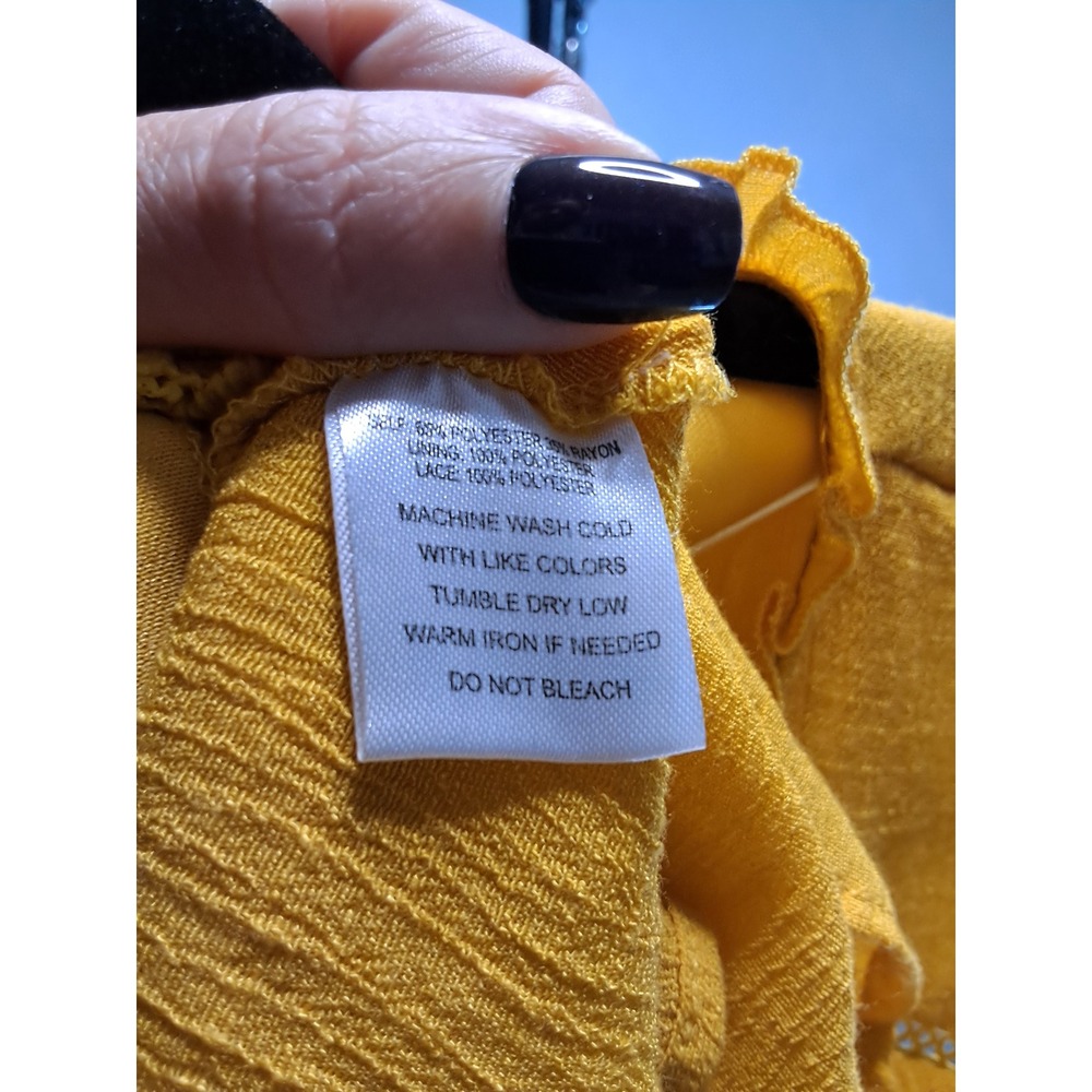 Indigo Rose Womens 1X Mustard Yellow Crochet Lace Sharkbite Hem Sleeveless Dress - Picture 5 of 6